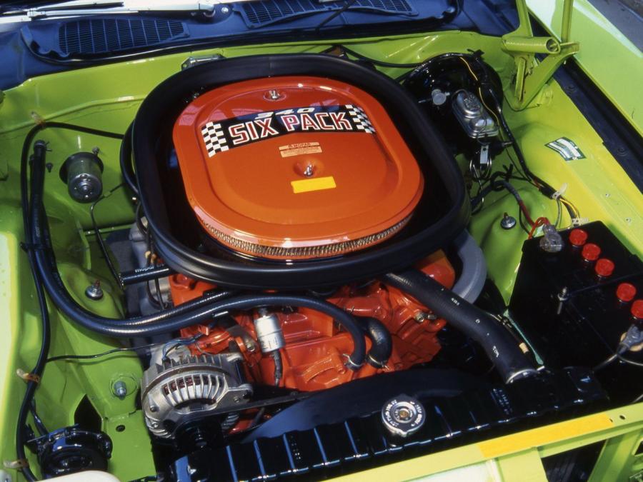  Dodge Challenger TA 340 Six Pack Hardtop 1970 года  (фото 30 из 41)